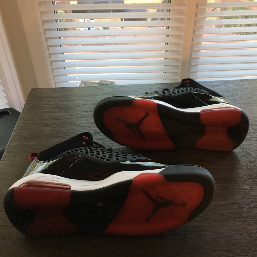 Men Nike Jordan 23 Tennis Shoes - Picture 4 of 4